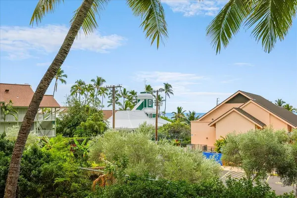 75-5766 KUAKINI HIGHWAY #204, Kailua-kona, HI 96740