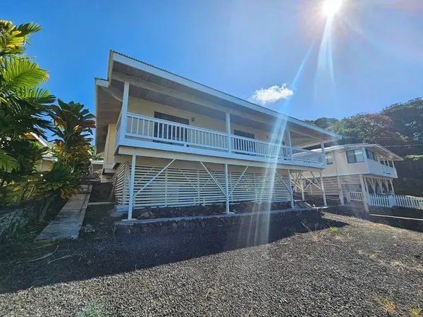 Captain Cook, HI 96704,82-6063 KIRITINA PL