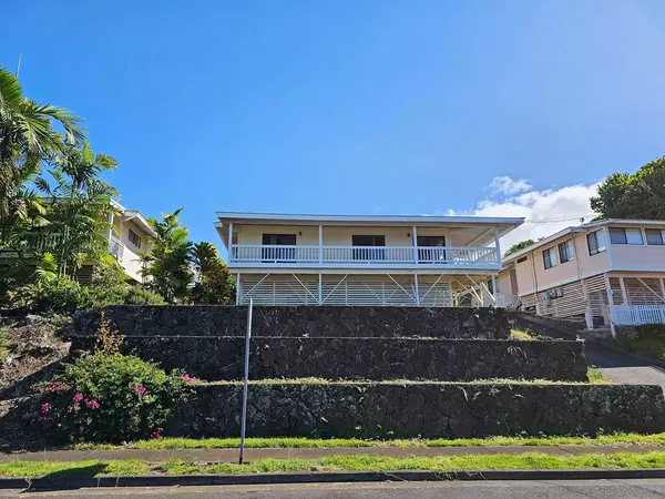 Captain Cook, HI 96704,82-6063 KIRITINA PL