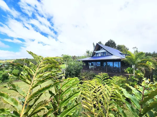 88-1554 ALA PAKAUA RD, Captain Cook, HI 96704