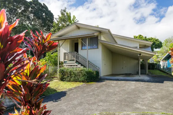 45-3453 KAWILA ST,  Honokaa,  HI 96727