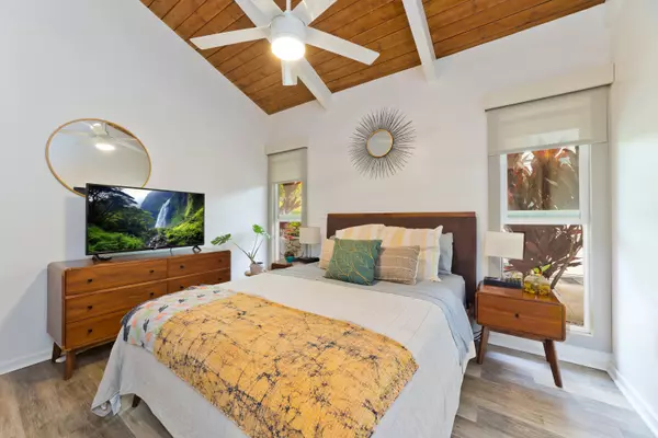 Kailua-kona, HI 96740,76-230 OLOMEA PL