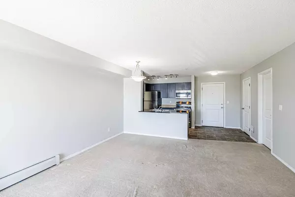 Calgary, AB T3J0S2,5 Saddlestone WAY Northeast #316