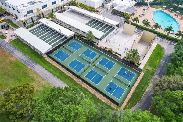 West Palm Beach, FL 33417,115 Sussex F #115