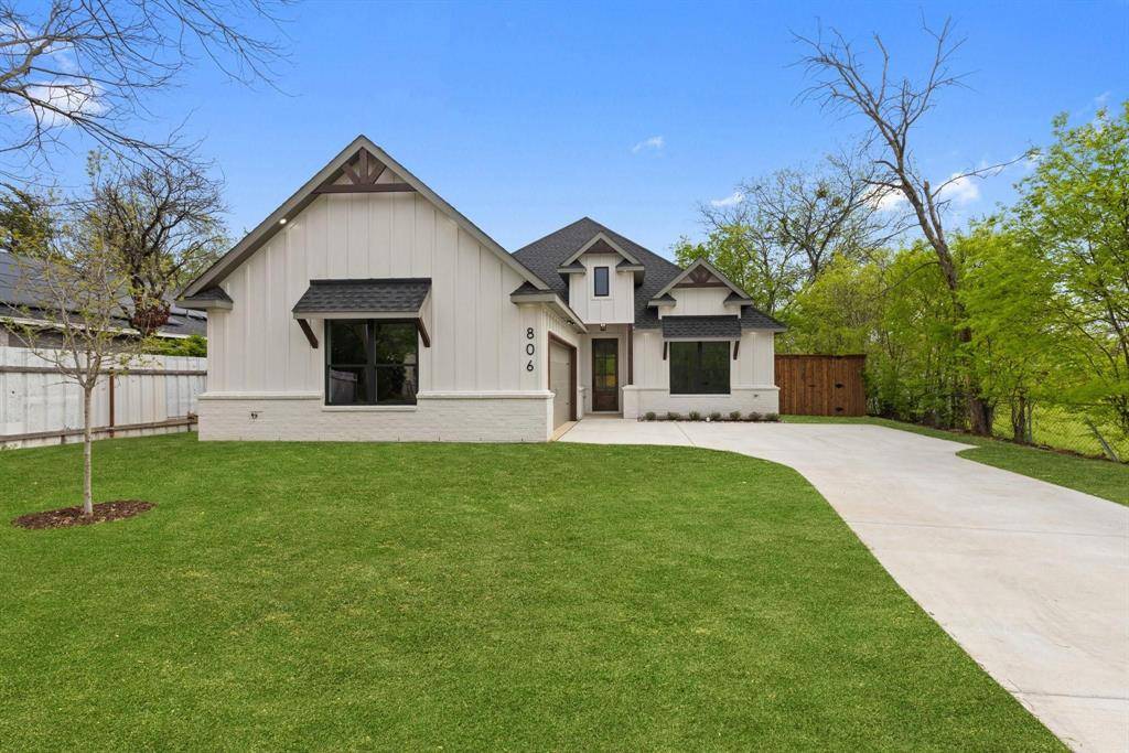 Cleburne, TX 76031,806 Barber Avenue