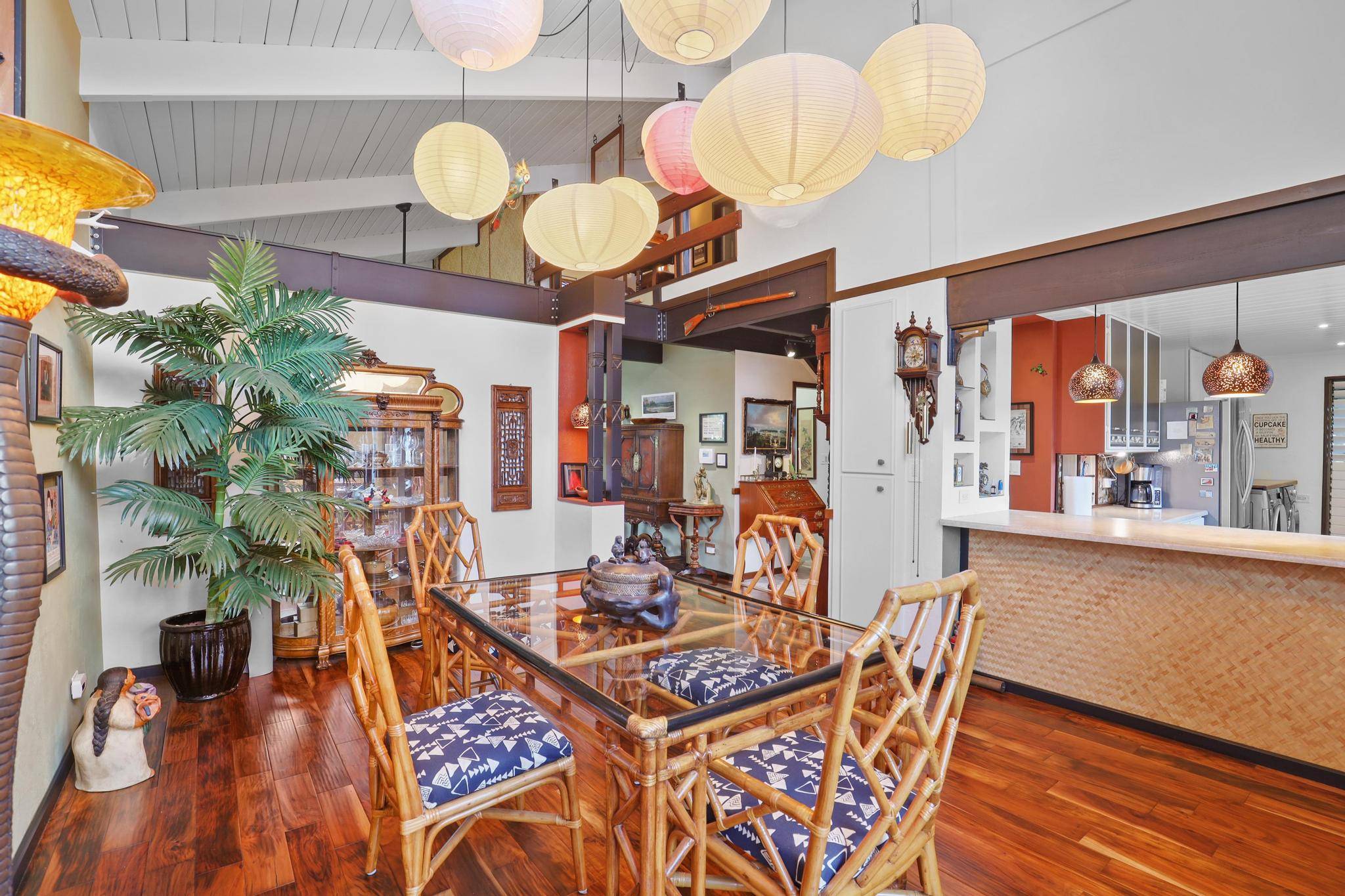 Hilo, HI 96720,255 ANELA ST