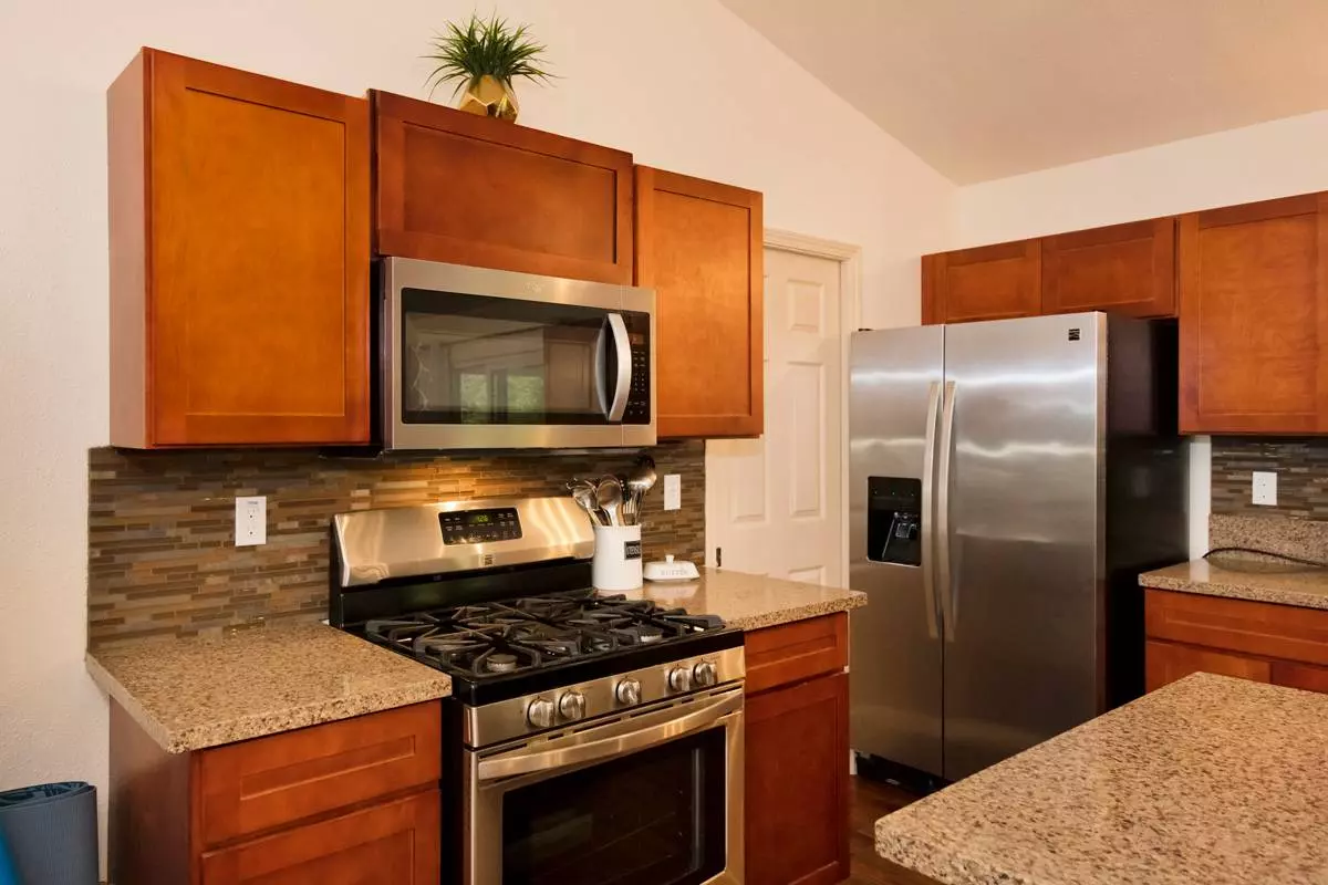 Volcano, HI 96785,19-3150 MAMAKI LN #1