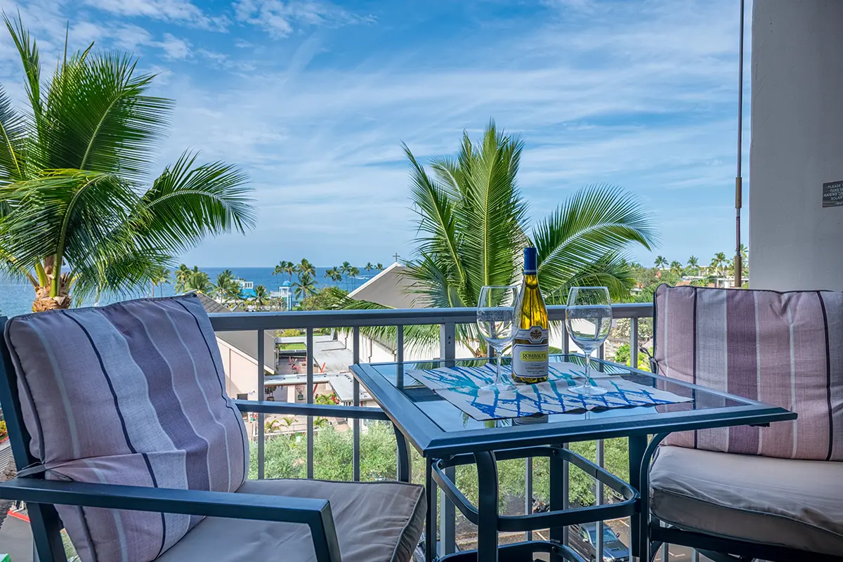 75-5766 KUAKINI HIGHWAY #503, Kailua-kona, HI 96740