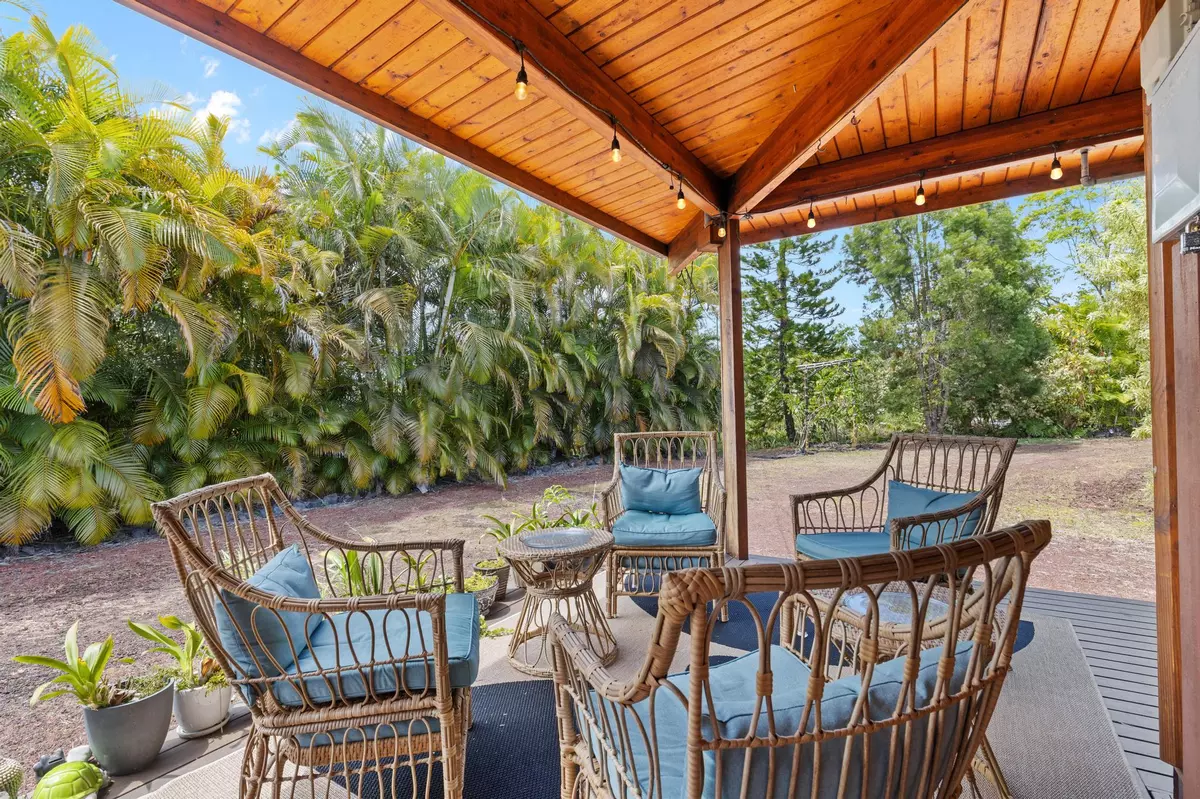 Keaau, HI 96749,15-1644 4TH AVE