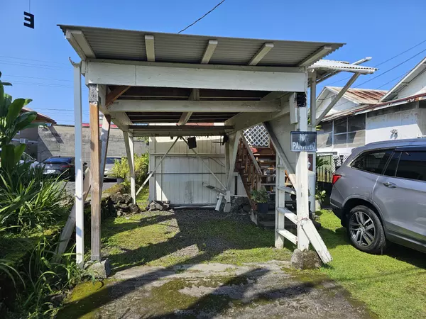 Hilo, HI 96720,53-A DERBY LN