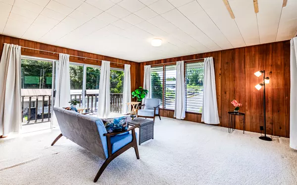 Hilo, HI 96720,844 HOALAUNA WAY