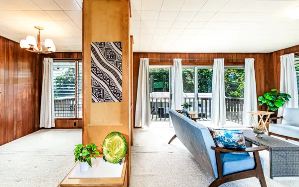 Hilo, HI 96720,844 HOALAUNA WAY