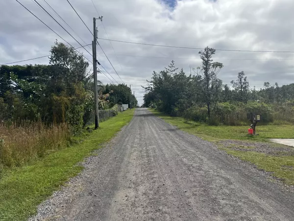 Keaau, HI 96749,15-1513 3RD AVE