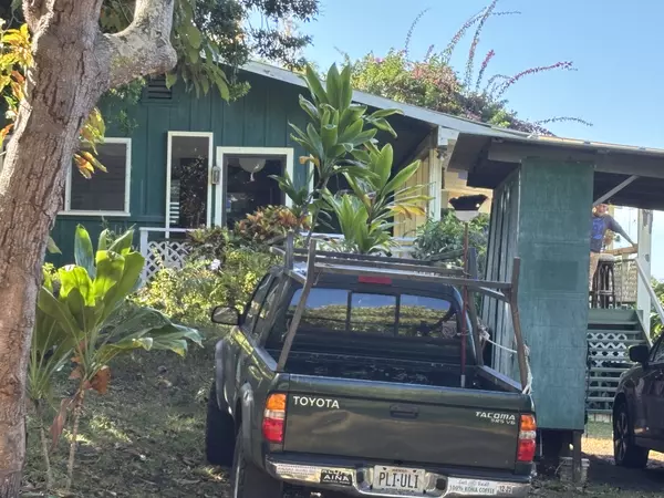 Captain Cook, HI 96704,84-5220 PAINTED CHURCH RD