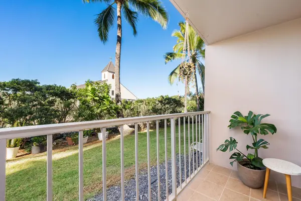 75-5766 KUAKINI HIGHWAY #103, Kailua-kona, HI 96740