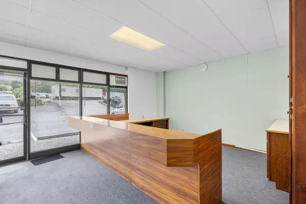 Kailua-kona, HI 96740,79-7266 HONALO BUSINESS CNTR #3