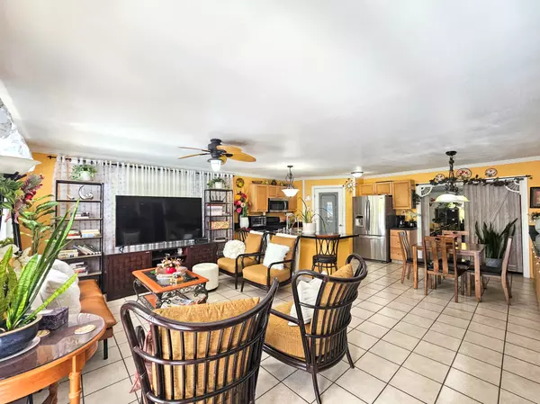 Keaau, HI 96749,15-1487 16TH AVE