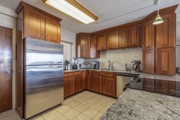 75-5766 KUAKINI HIGHWAY #704, Kailua-kona, HI 96740