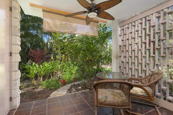Kailua-kona, HI 96740,75-6016 ALII DR #113
