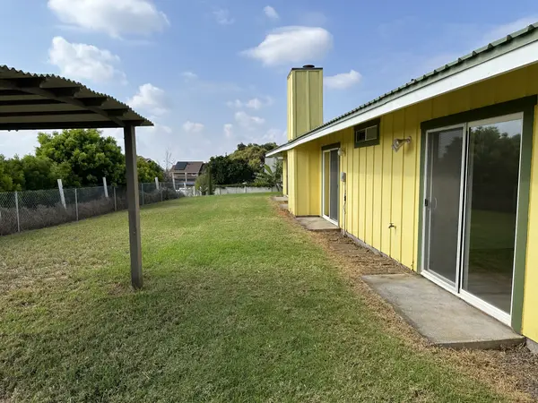 Kamuela, HI 96743,67-1243 KAOMOLOA PL