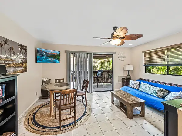75-123 LUNAPULE RD #206, Kailua-kona, HI 96740