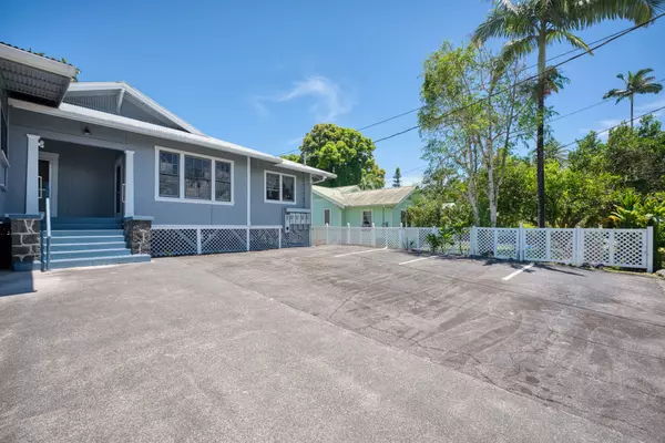 Hilo, HI 96720,332 KAUILA ST #1-4