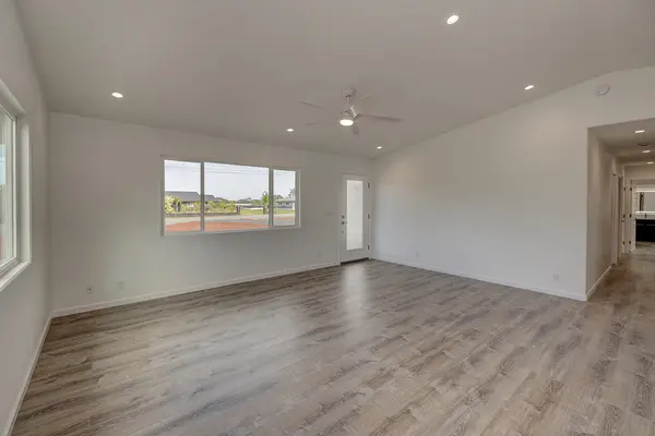 Keaau, HI 96749,15-1496 18TH AVE