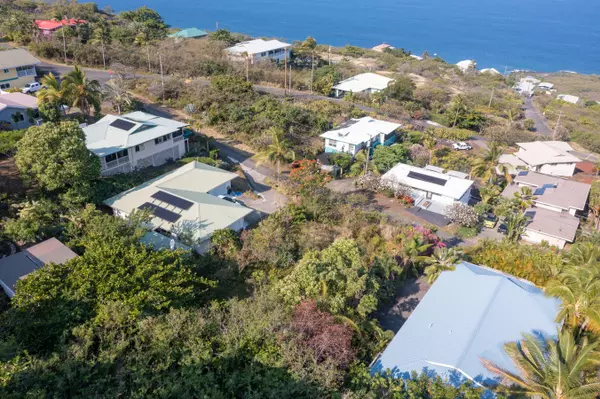 Captain Cook, HI 96704,GUAVA RD