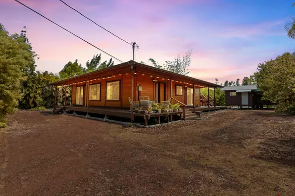 Keaau, HI 96749,15-1644 4TH AVE