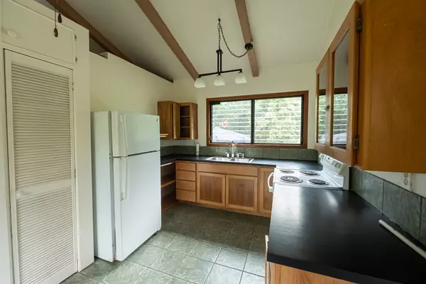 Keaau, HI 96749,15-1625 11TH AVE