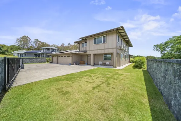 Hilo, HI 96720,27-2470 KAHALA PL