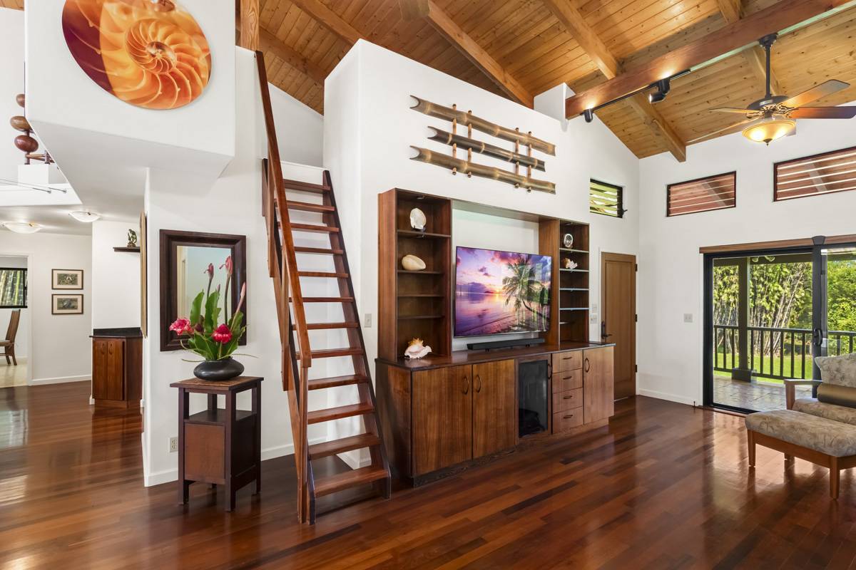 29-160 IO PL, Hakalau, HI 96710