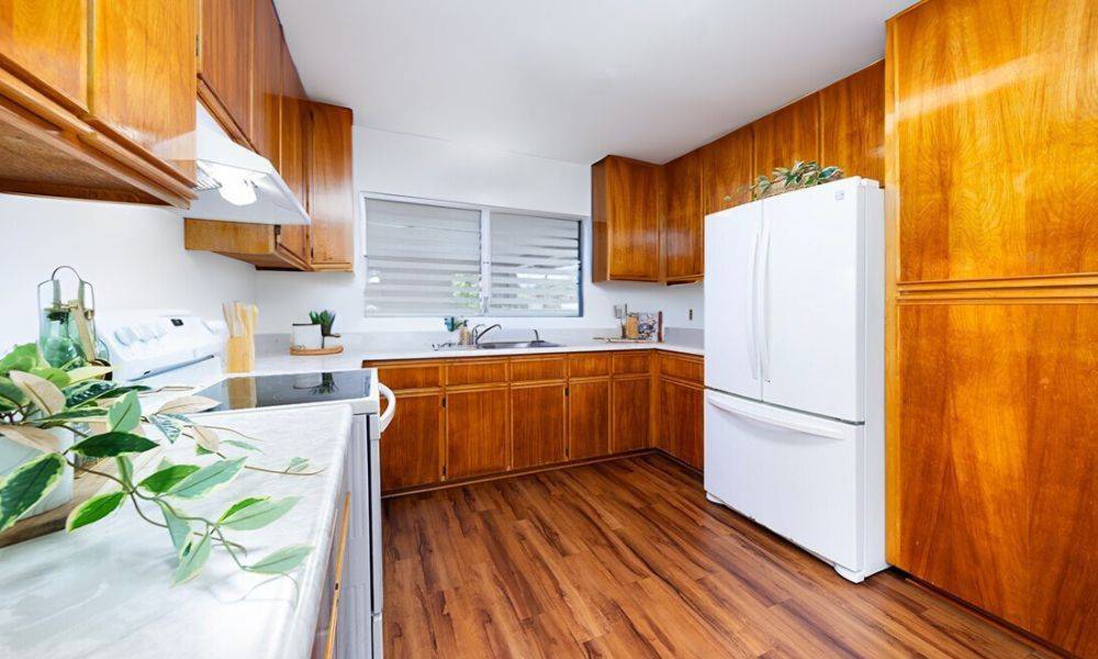 Hilo, HI 96720,1357 MAILANI ST
