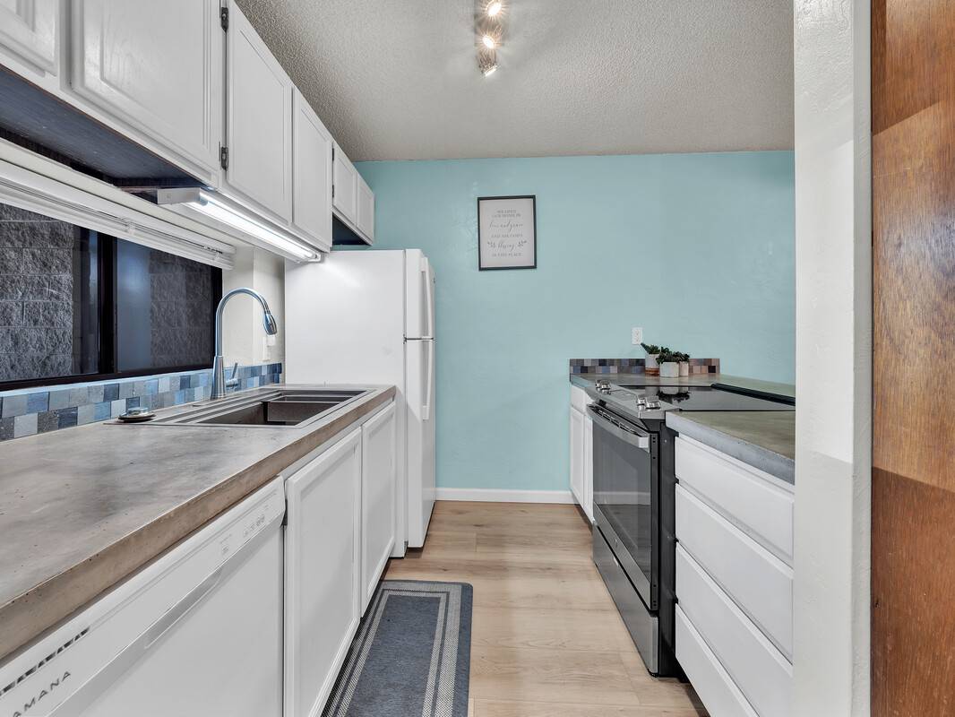 Waikoloa, HI 96738,68-3890 PANIOLO AVE #128