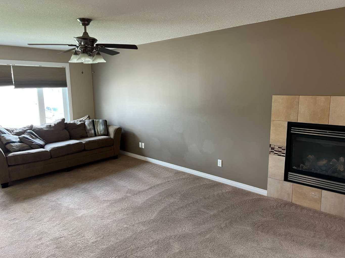 Fox Creek, AB T0H1P0,809 10 ST