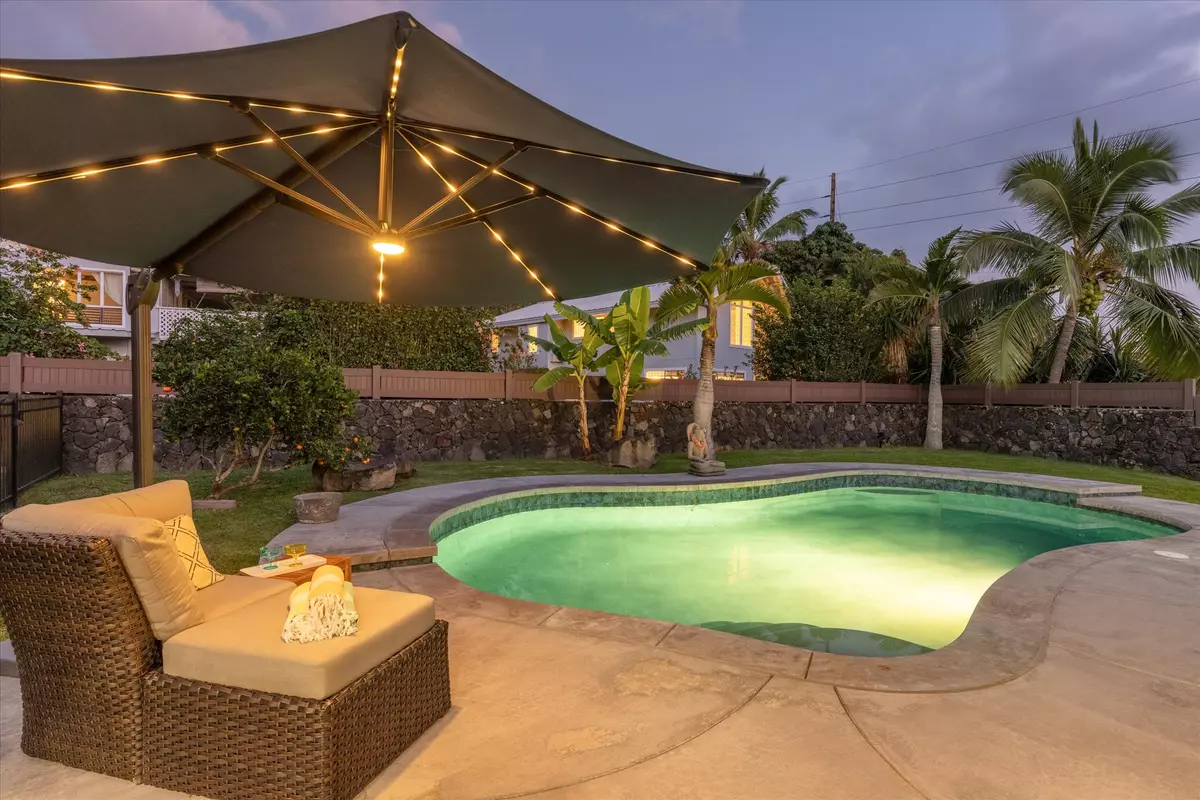 Kailua-kona, HI 96740,73-1025 AHIKAWA ST