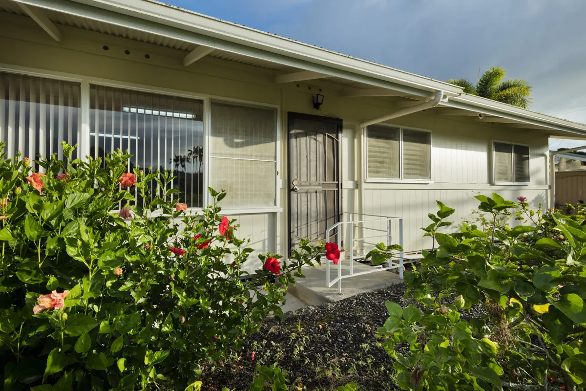 27 PALAI ST, Hilo, HI 96720