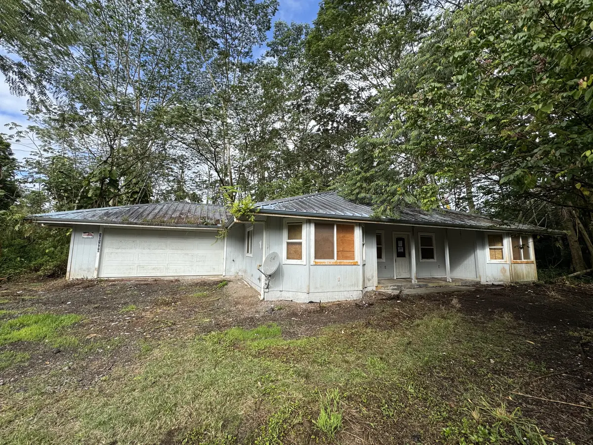 Keaau, HI 96749,15-1990 16TH AVE