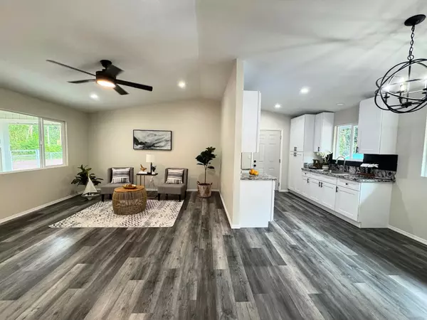 Kurtistown, HI 96760,16-1970 KING KAMEHAMEHA BLVD