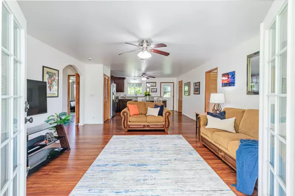 Hilo, HI 96720,166 CHONG ST