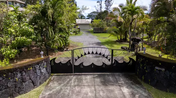 Keaau, HI 96749,15-1545 27TH AVE