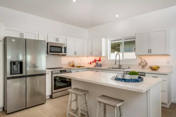 Kailua Kona, HI 96740,77-3330 KAHILI PLACE