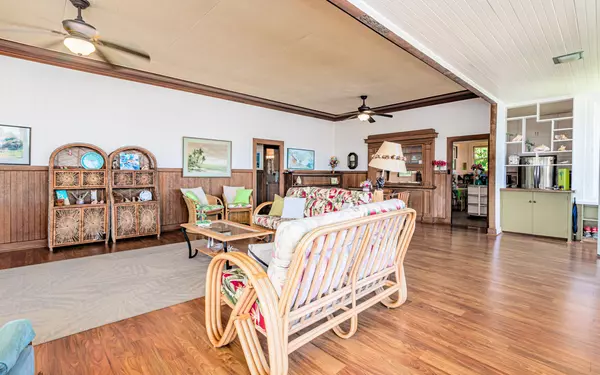 Hilo, HI 96720,394 HAILI ST