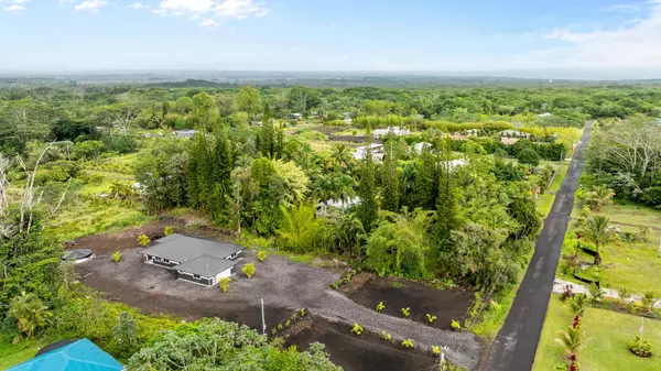 Keaau, HI 96749,15-1430 14TH AVE