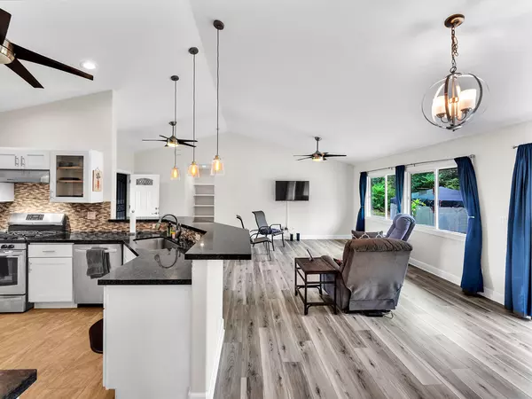 Keaau, HI 96749,15-1606 16TH AVE