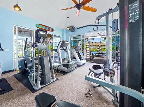 Kailua-kona, HI 96740,75-6009 ALII DR #Y22