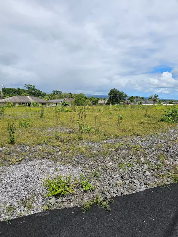 Hilo, HI 96720,KUAAINA PL