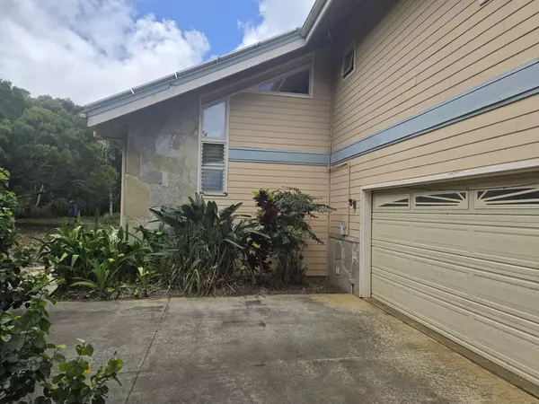 Hawi, HI 96719,55-3327 AKONI PULE HIGHWAY