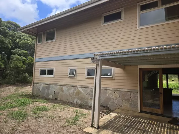 Hawi, HI 96719,55-3327 AKONI PULE HIGHWAY