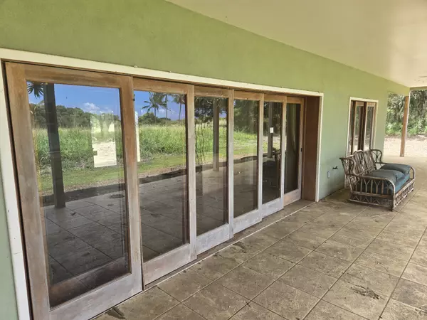 Hawi, HI 96719,55-3327 AKONI PULE HIGHWAY